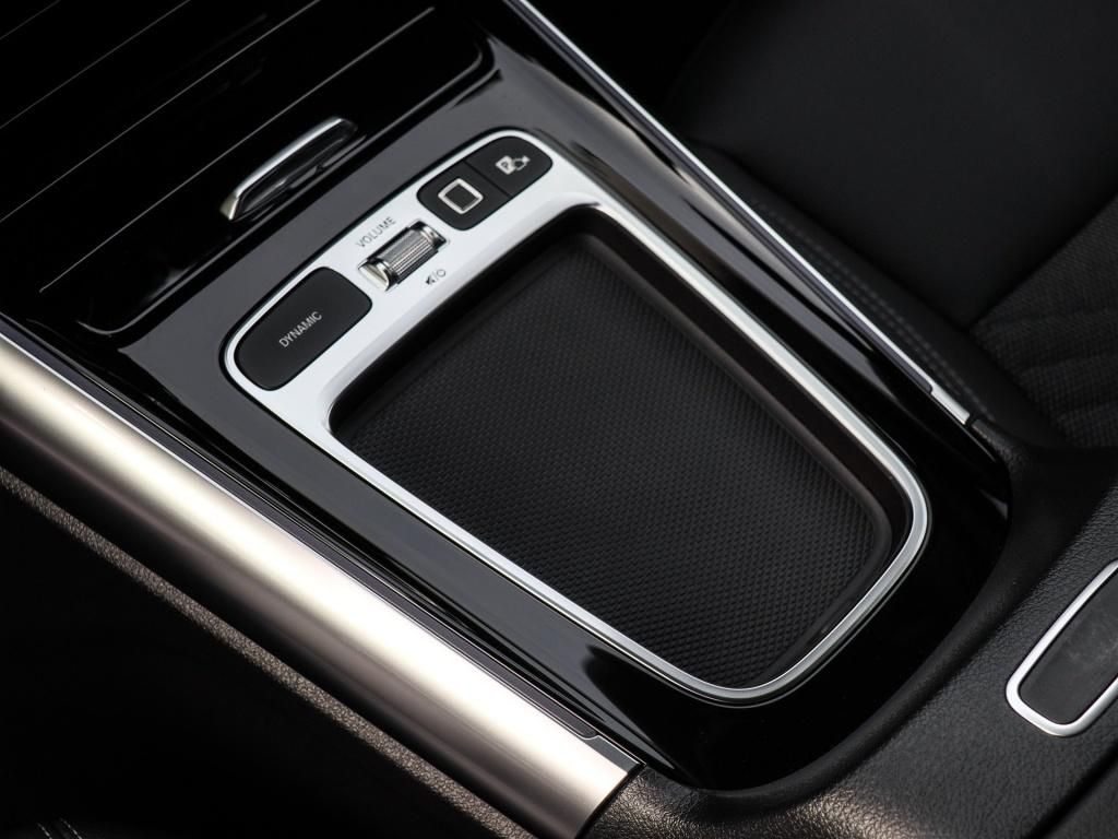 Mercedes-Benz B 220 2024