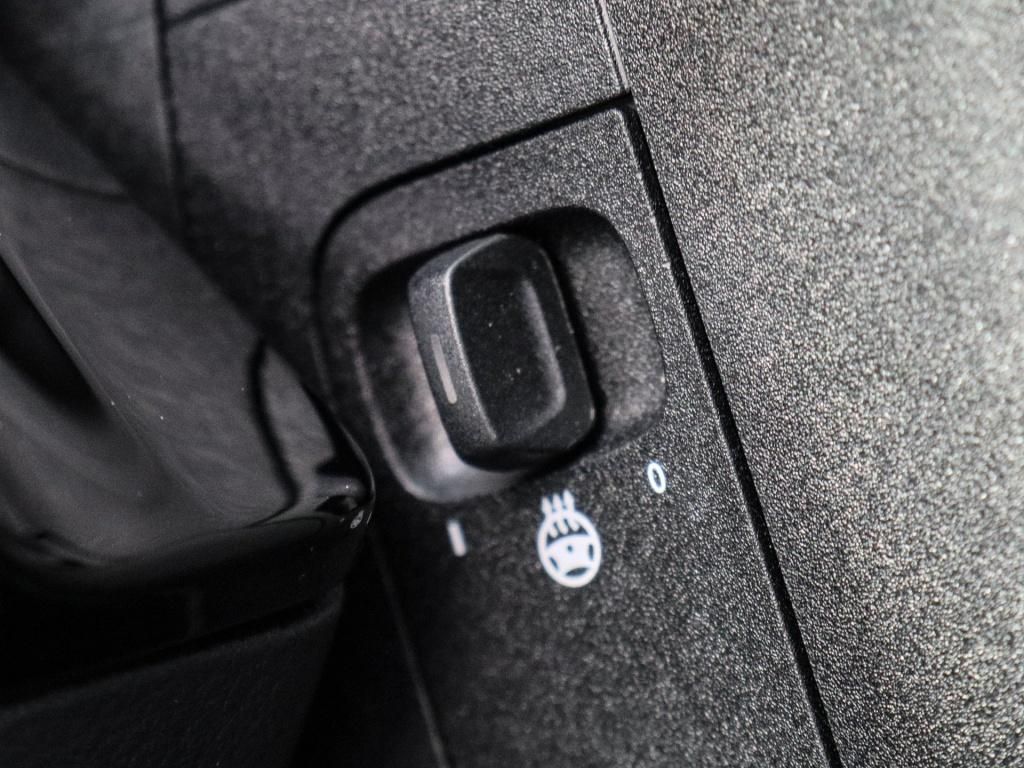 Mercedes-Benz B 220 2024