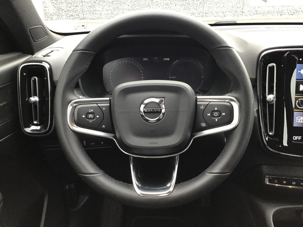Volvo XC40 2022