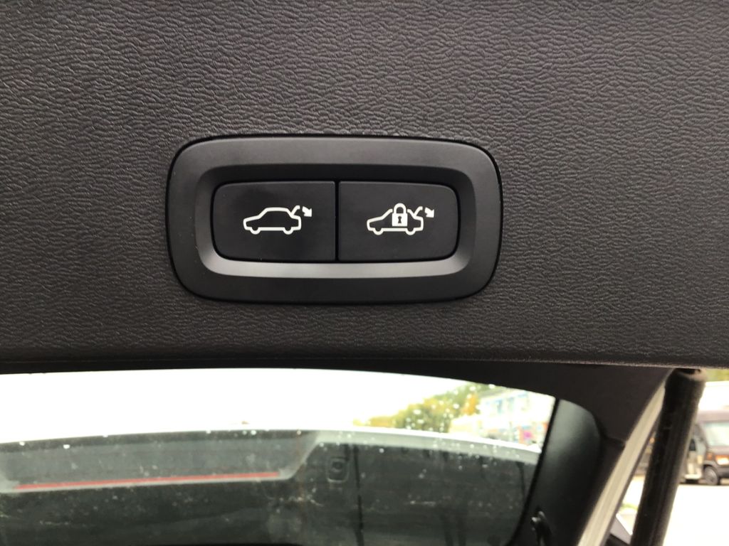 Volvo XC40 2022
