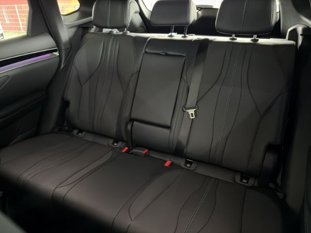 BYD SEAL U