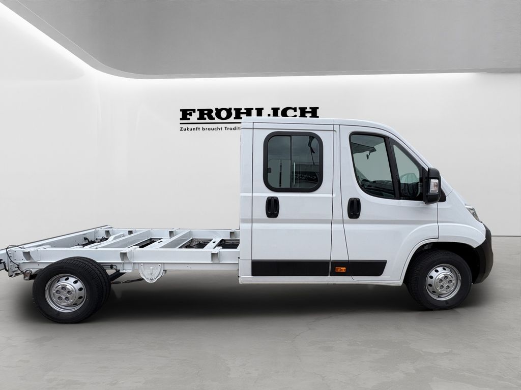 Opel Movano 2024