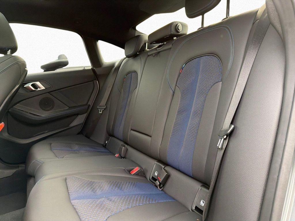 BMW 218 Gran Coupé 2023