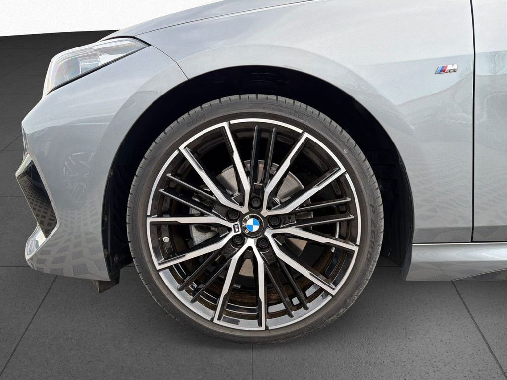 BMW 218 Gran Coupé 2023