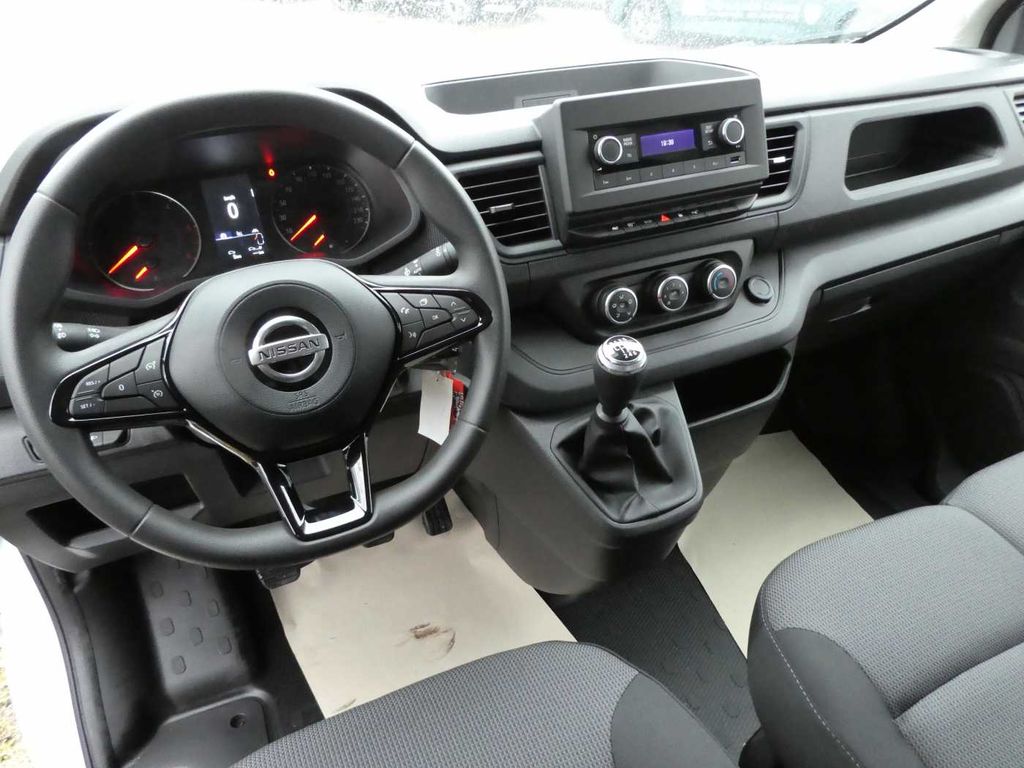 Nissan Primastar 2025