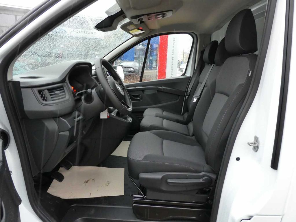 Nissan Primastar 2025