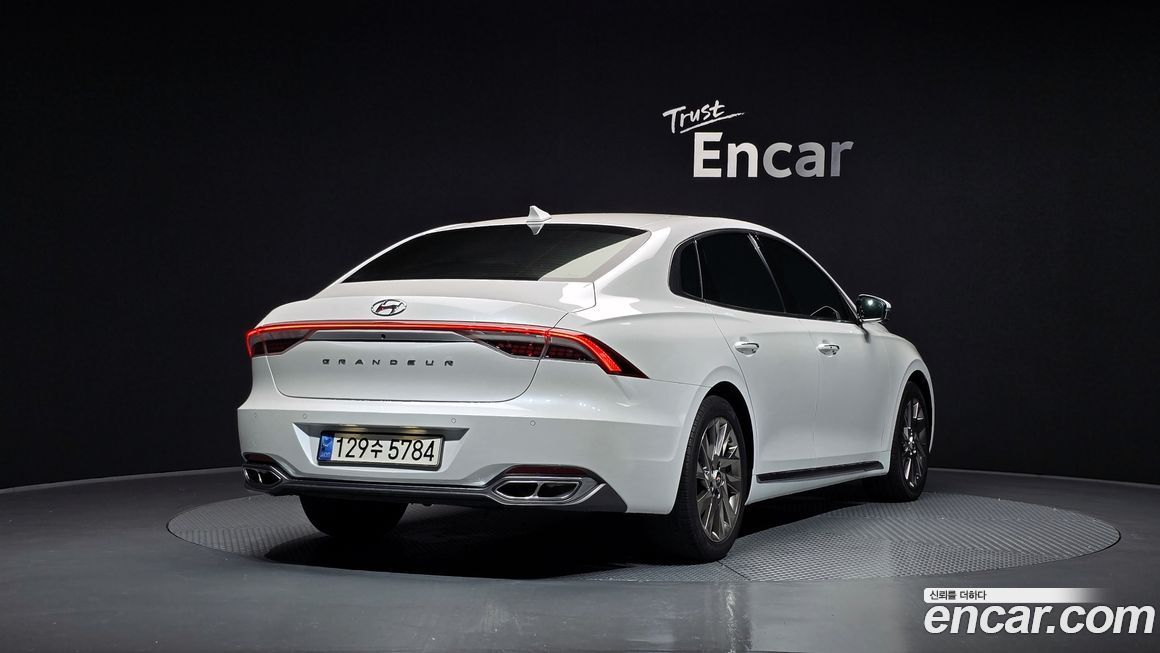 Hyundai Grandeur 2022