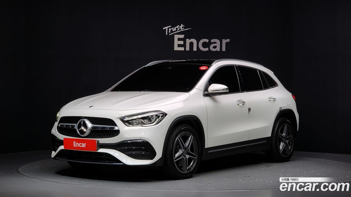 Mercedes-Benz GLA-Class 2020