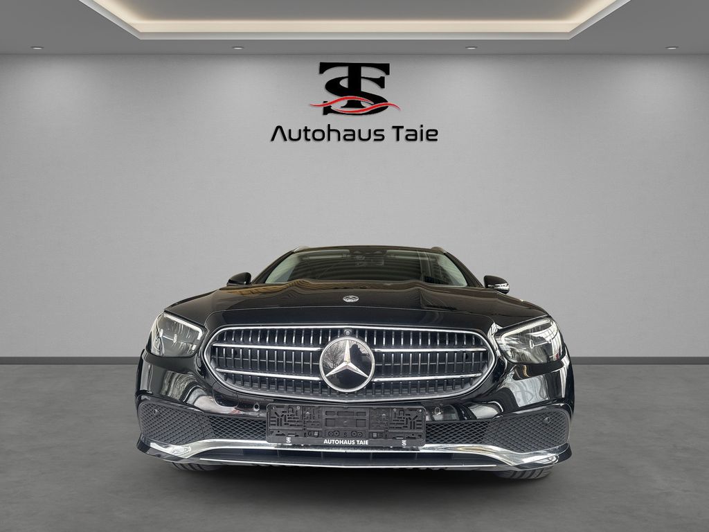 Mercedes-Benz E 300 2022