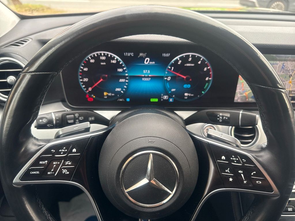 Mercedes-Benz E 300 2022