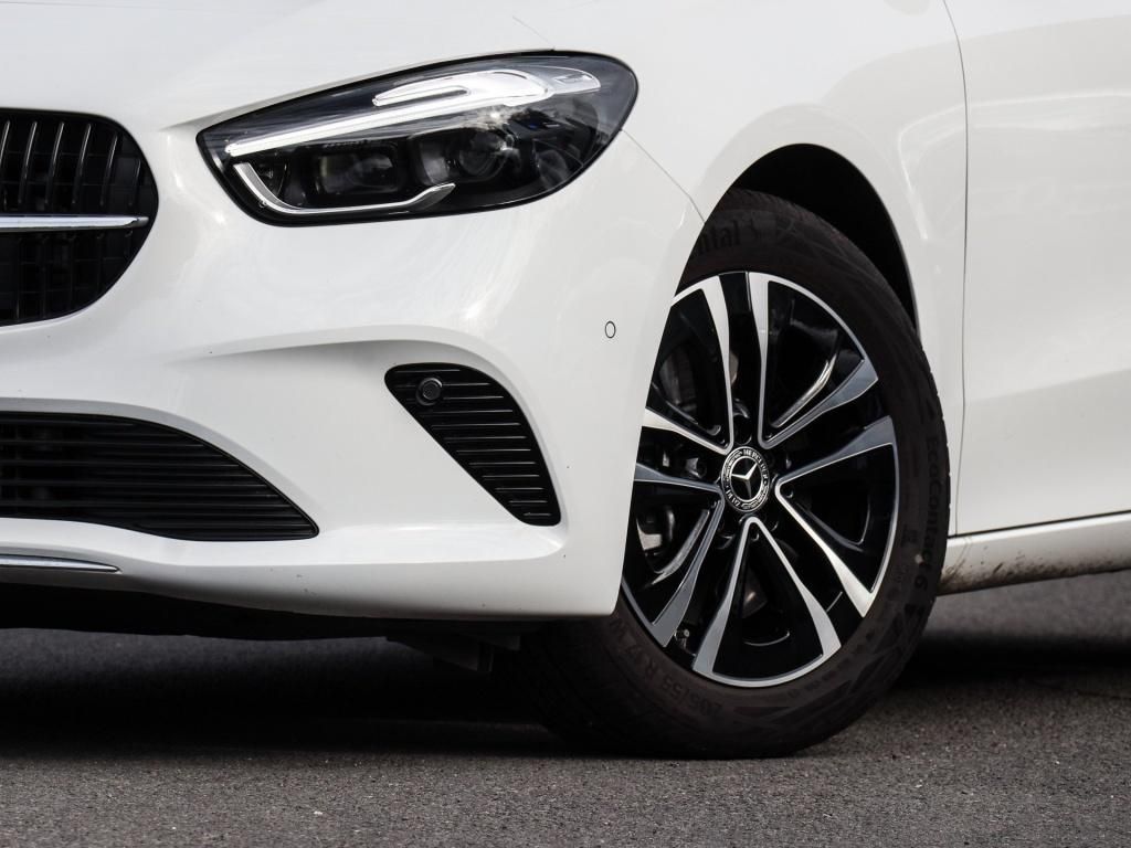 Mercedes-Benz B 250 2024