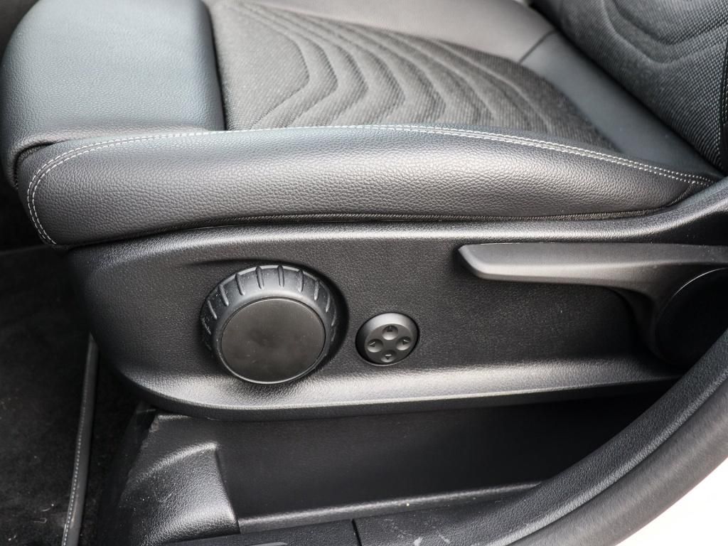 Mercedes-Benz B 250 2024