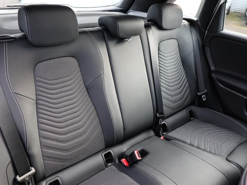 Mercedes-Benz B 250 2024