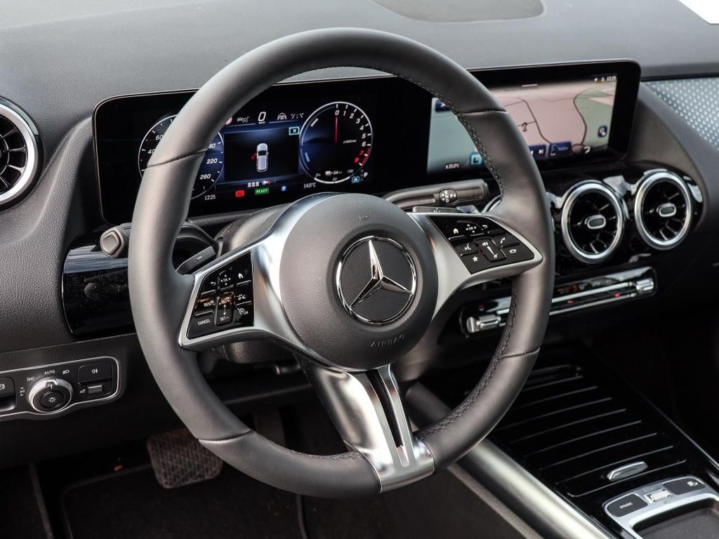 Mercedes-Benz B 250 2024