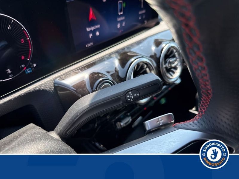 Mercedes-Benz A 180 2024