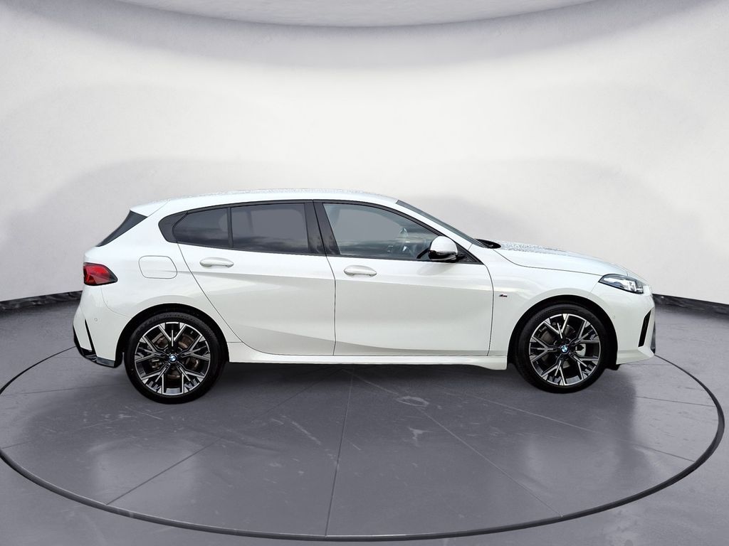BMW 120 2024