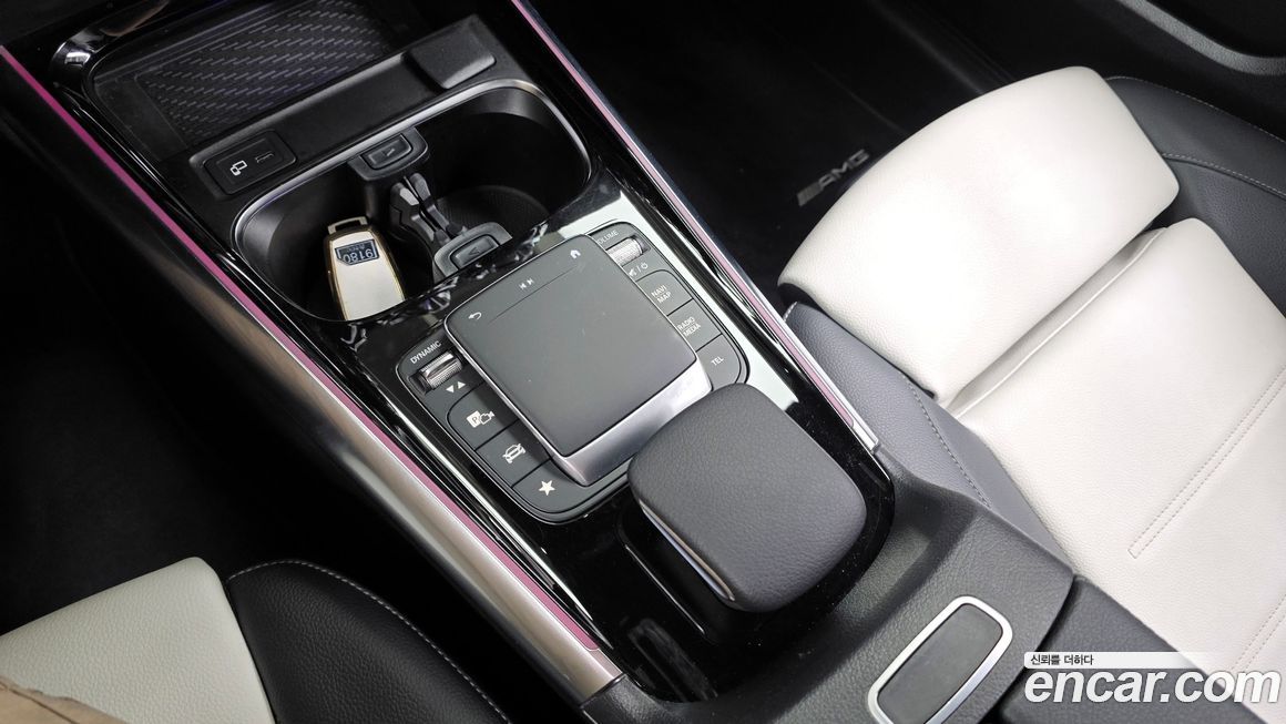 Mercedes-Benz GLA-Class 2020