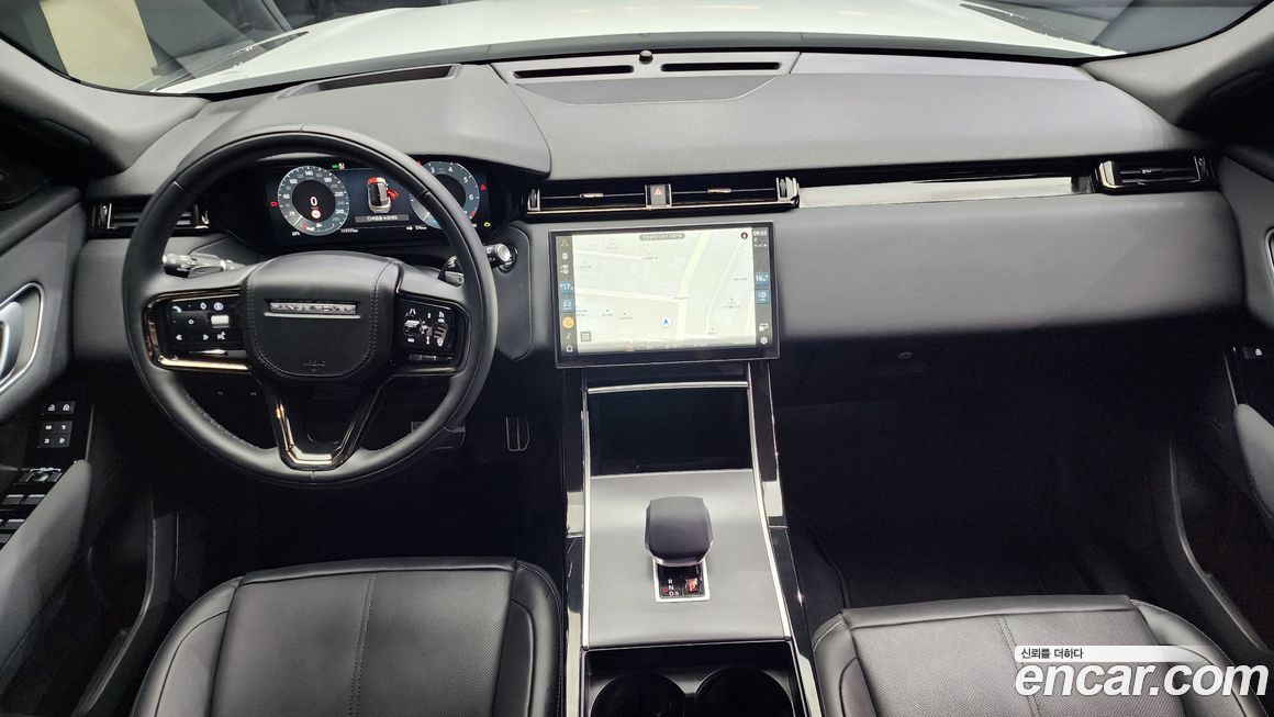 Land Rover Range Rover Velar 2025