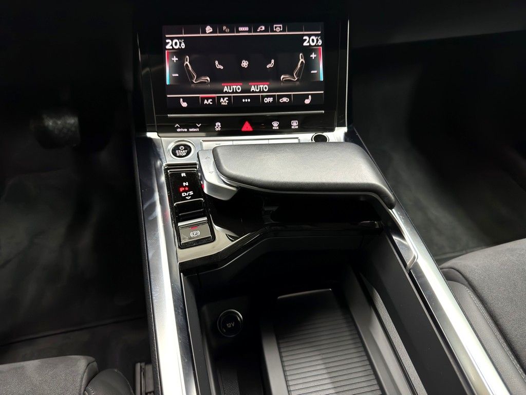 Audi e-tron 2022