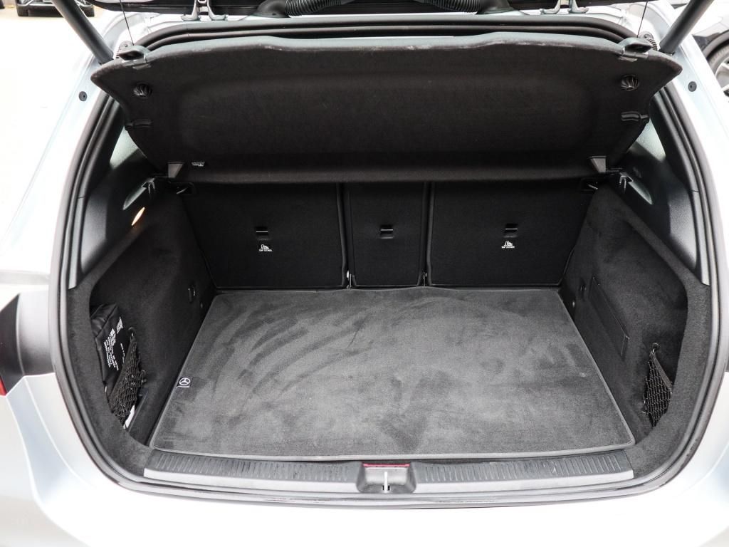 Mercedes-Benz B 250 2024