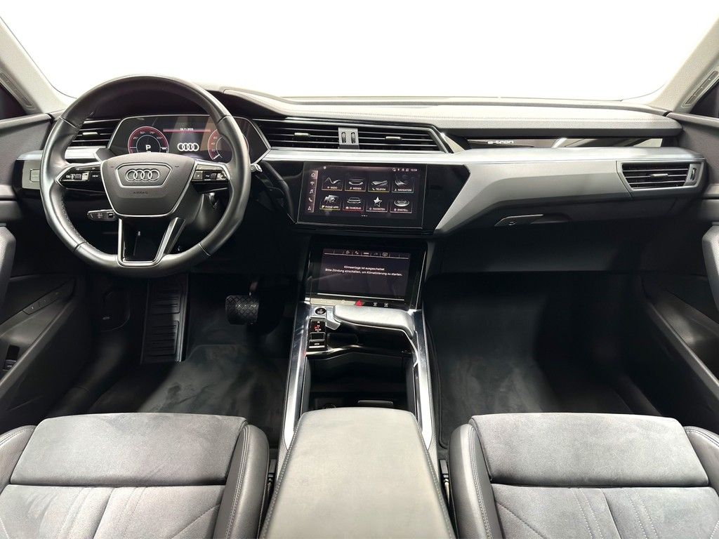 Audi e-tron 2022