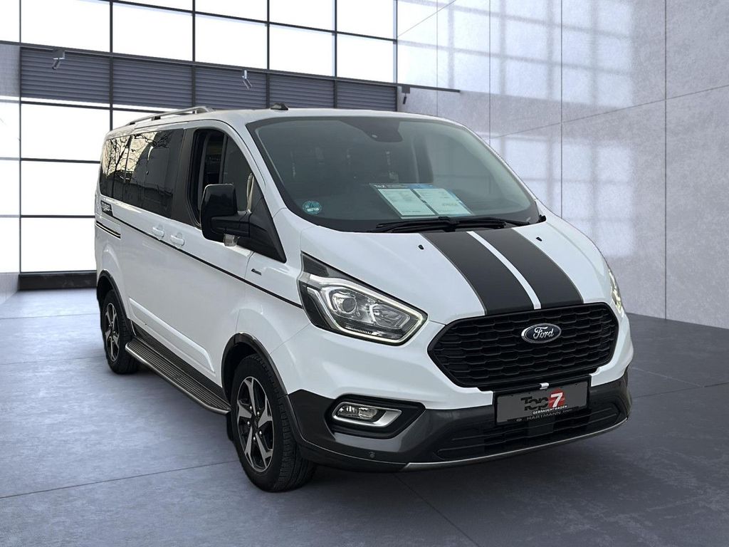 Ford Tourneo Custom 2022