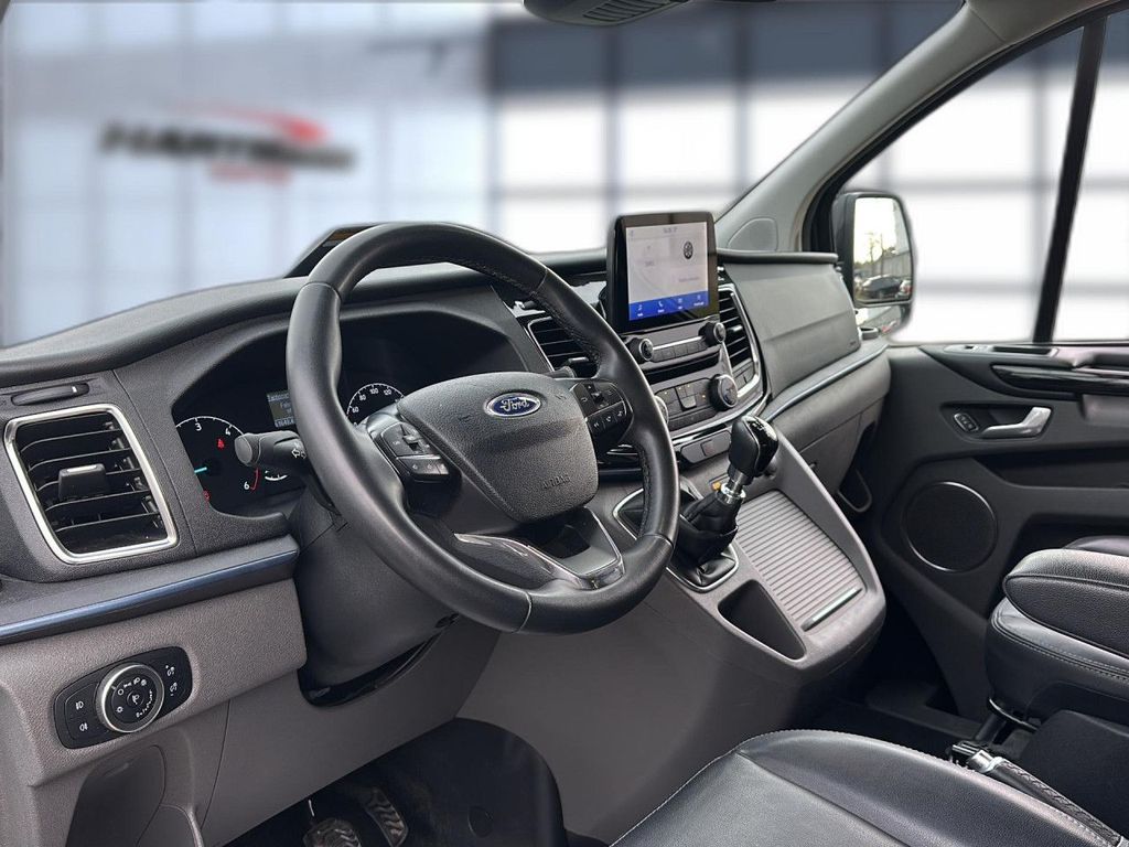Ford Tourneo Custom 2022