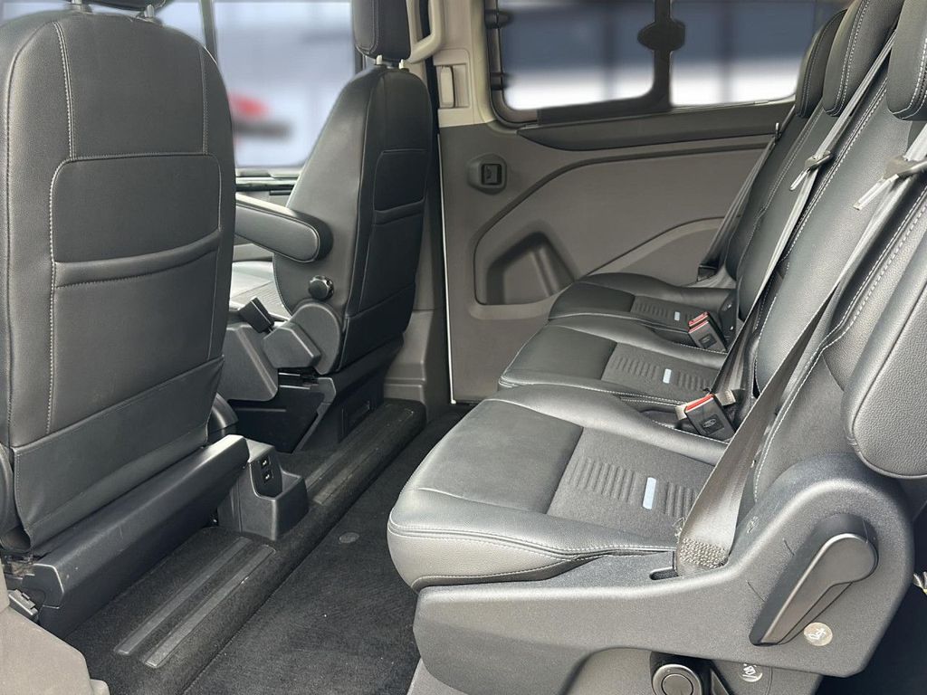 Ford Tourneo Custom 2022