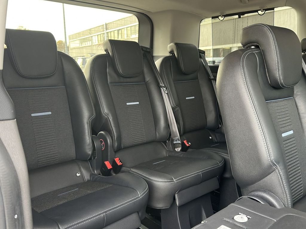 Ford Tourneo Custom 2022