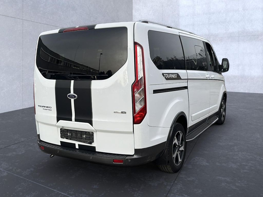 Ford Tourneo Custom 2022