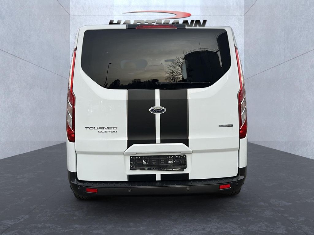 Ford Tourneo Custom 2022