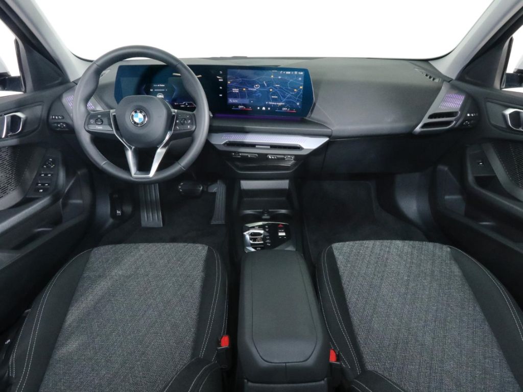 BMW 120 2024