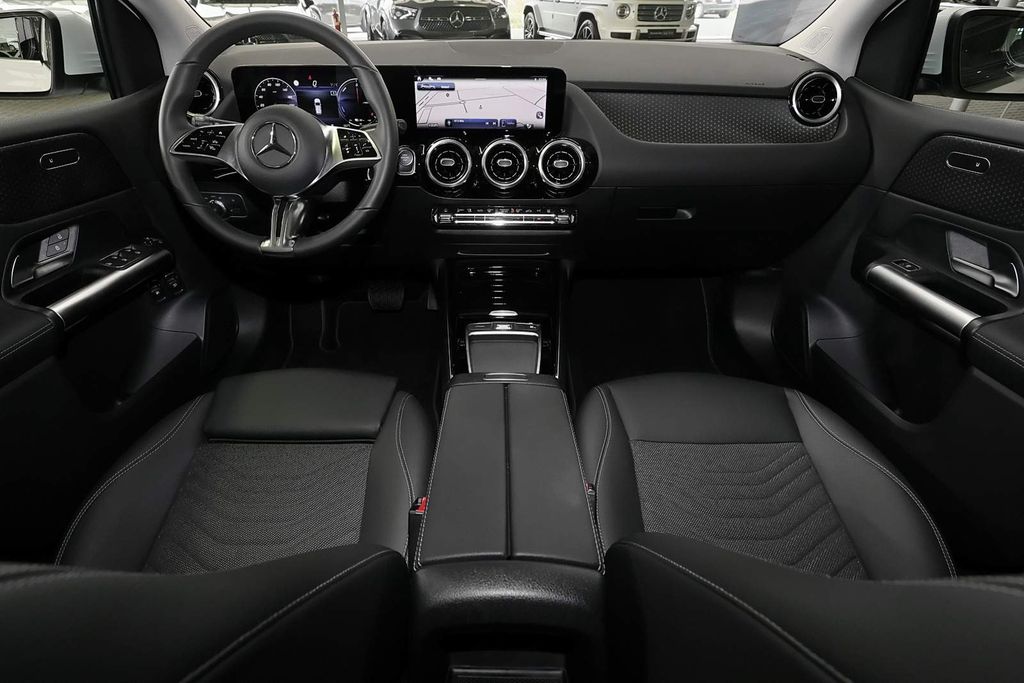 Mercedes-Benz B 250 2024