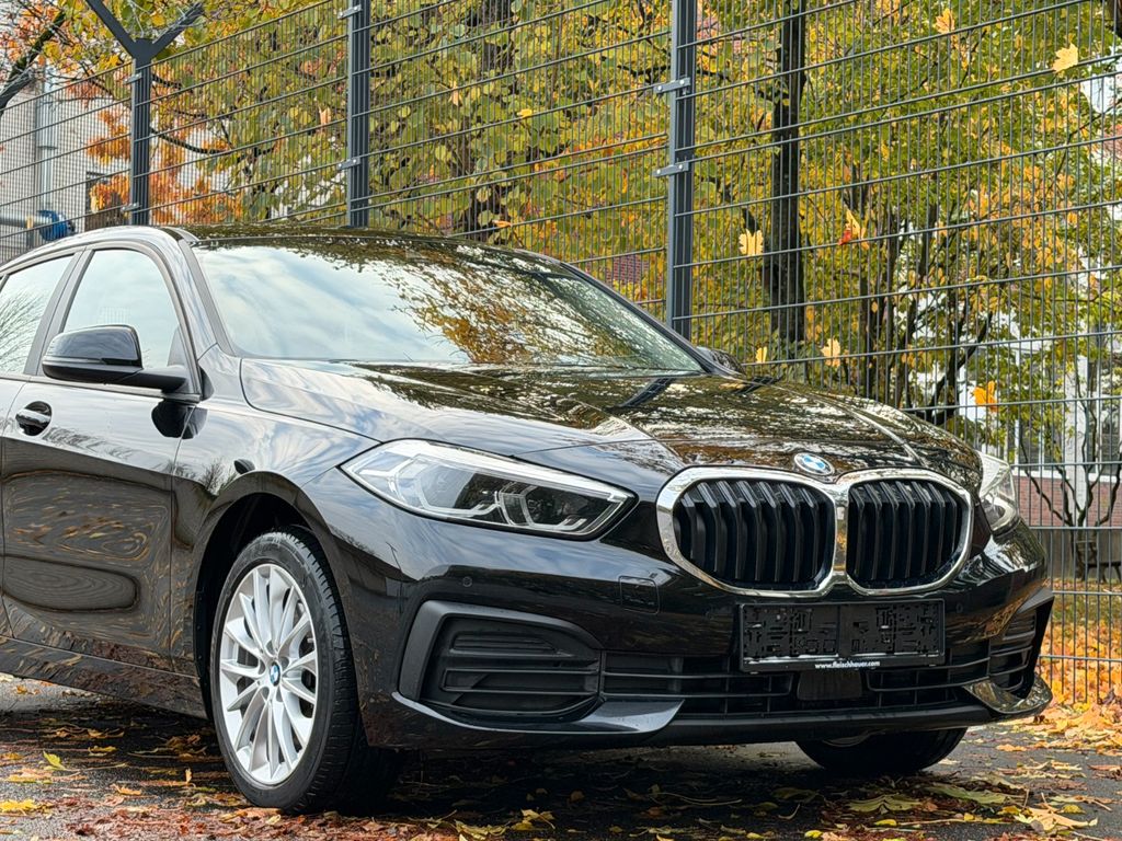 BMW 118 2022