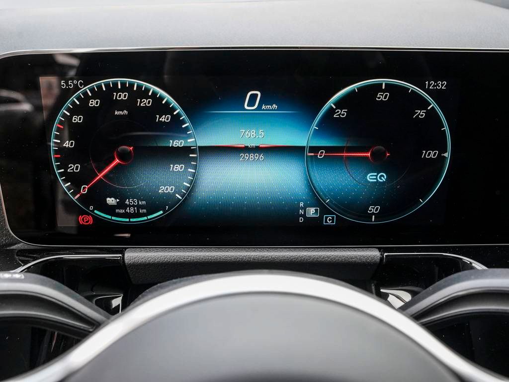 Mercedes-Benz EQA 2023