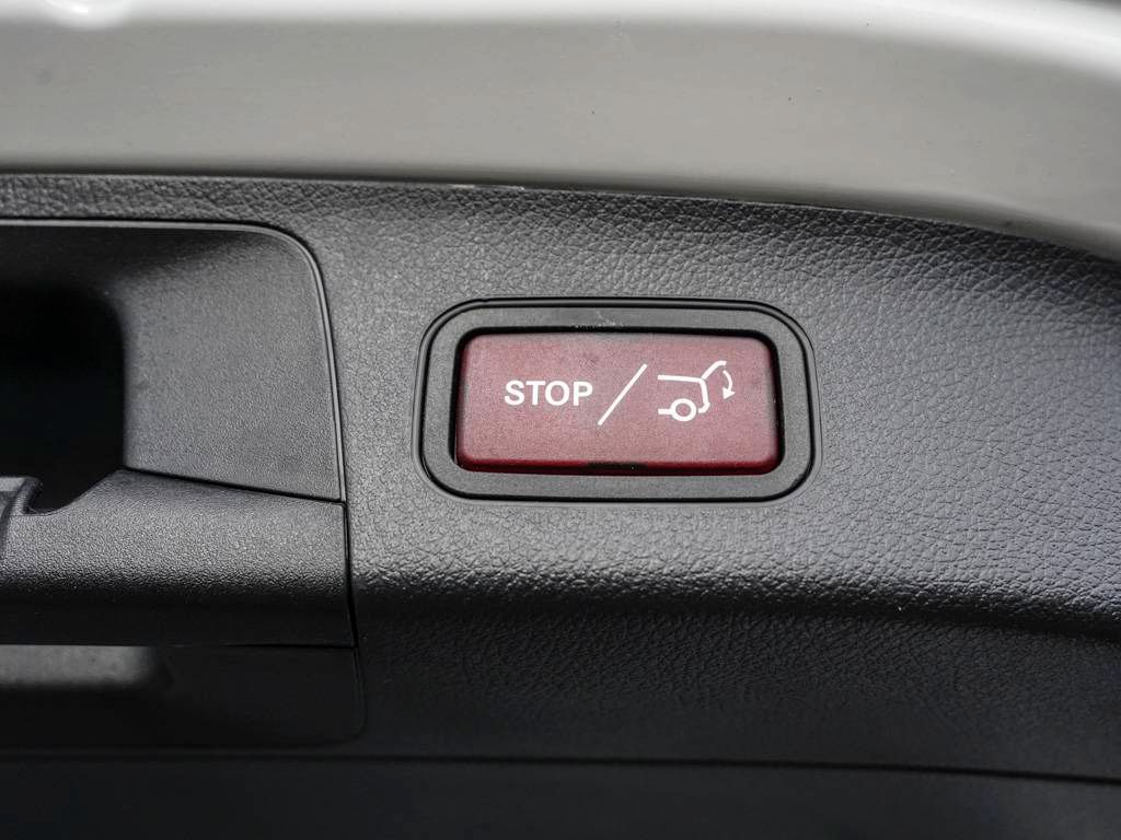 Mercedes-Benz EQA 2023