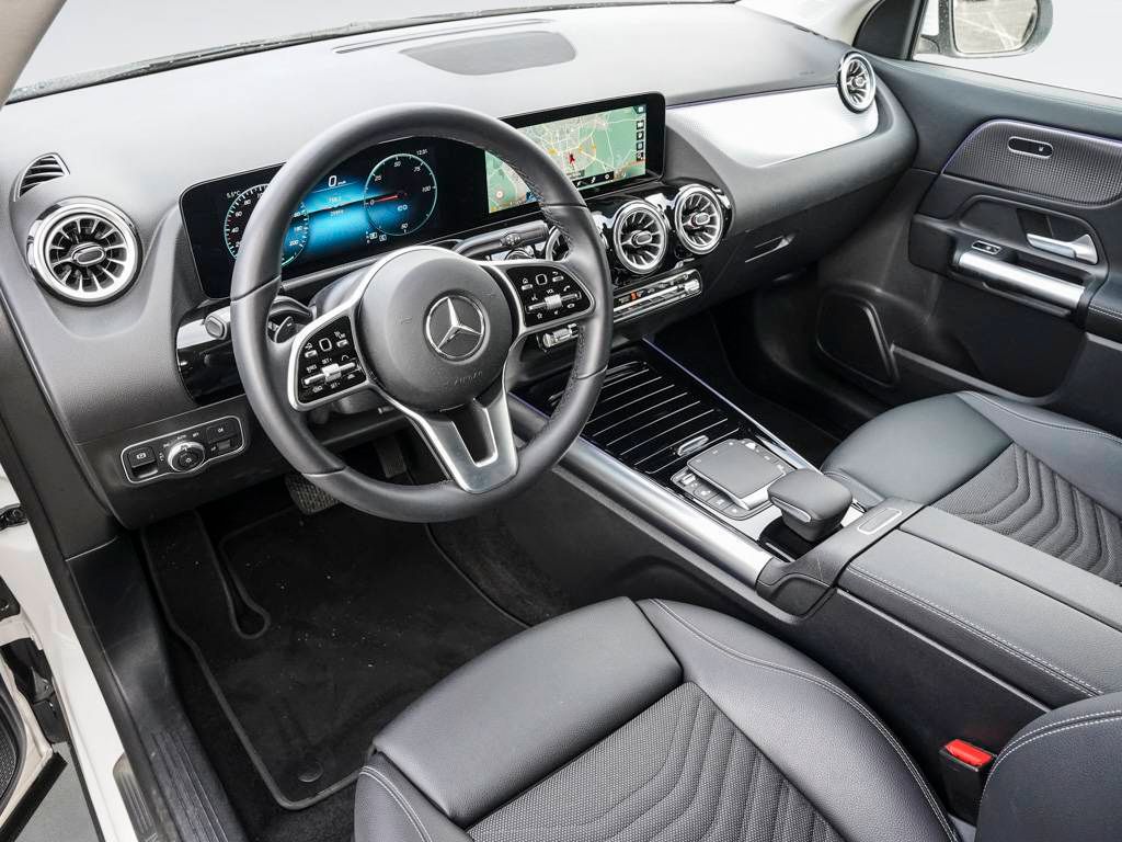 Mercedes-Benz EQA 2023