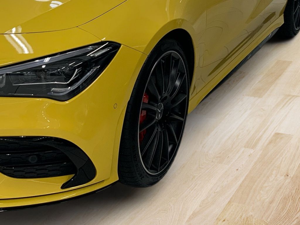 Mercedes-Benz CLA 35 AMG 2022