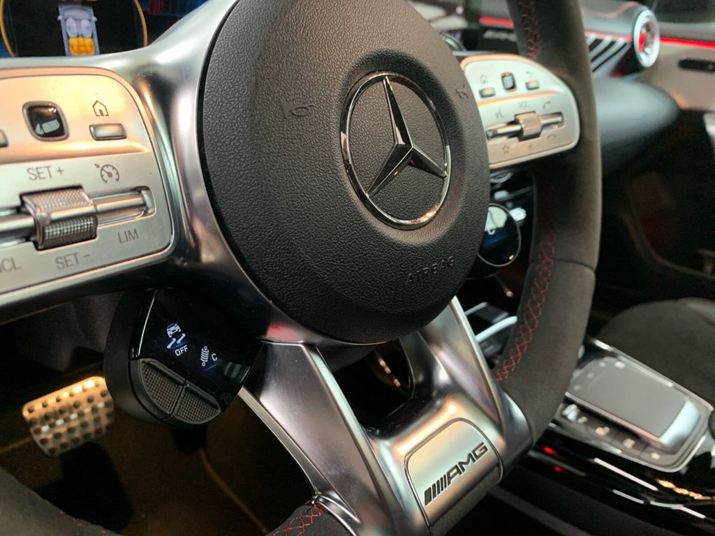 Mercedes-Benz CLA 35 AMG 2022