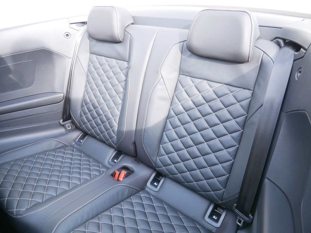 Volkswagen T-Roc 2023