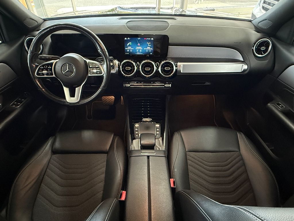 Mercedes-Benz GLB 180 2022