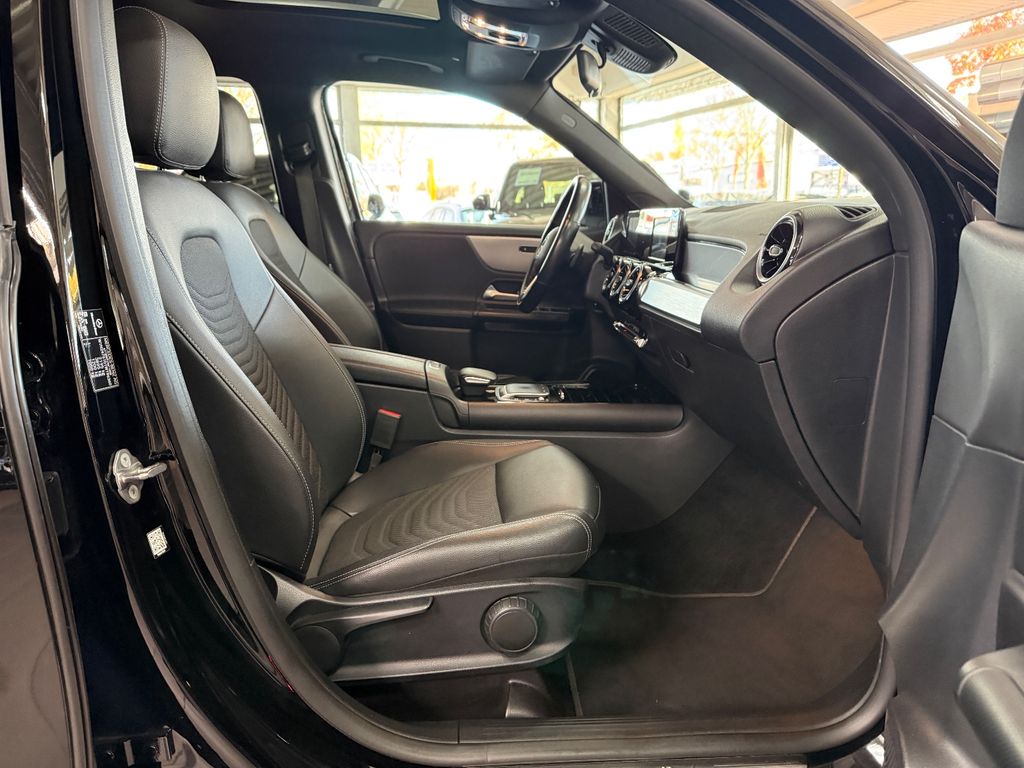 Mercedes-Benz GLB 180 2022