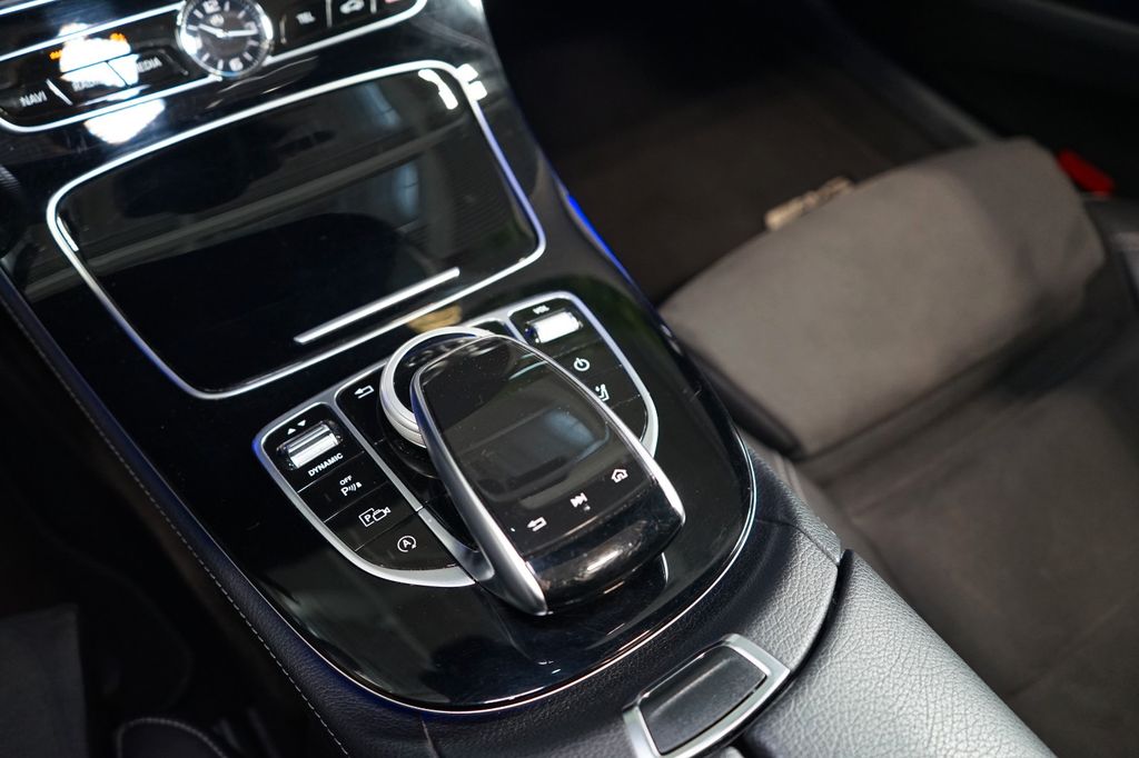 Mercedes-Benz E 220 2017