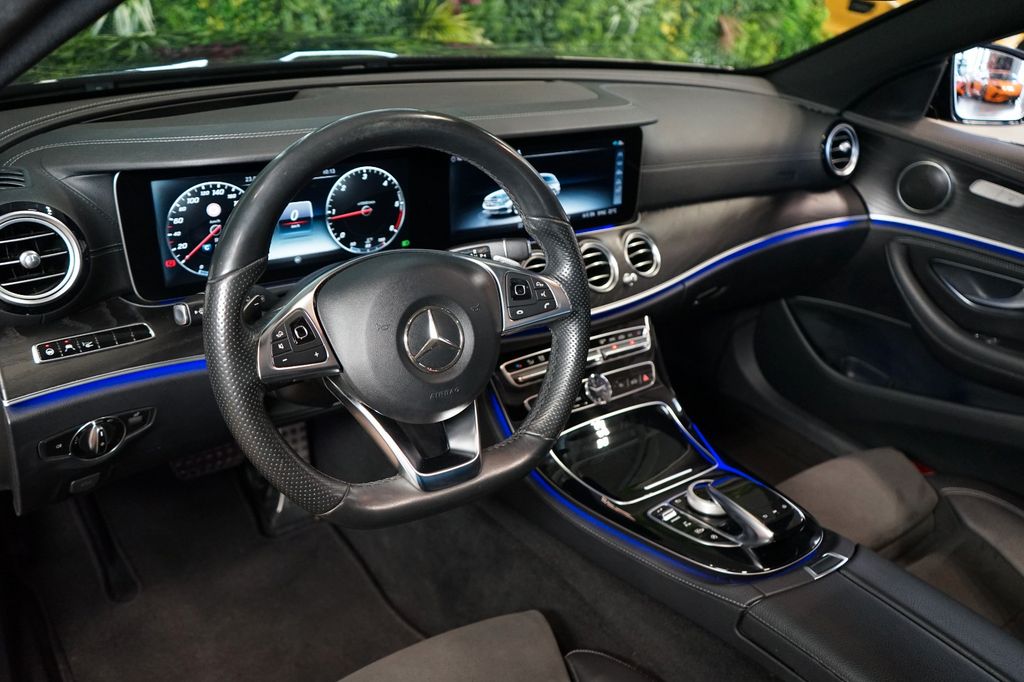 Mercedes-Benz E 220 2017