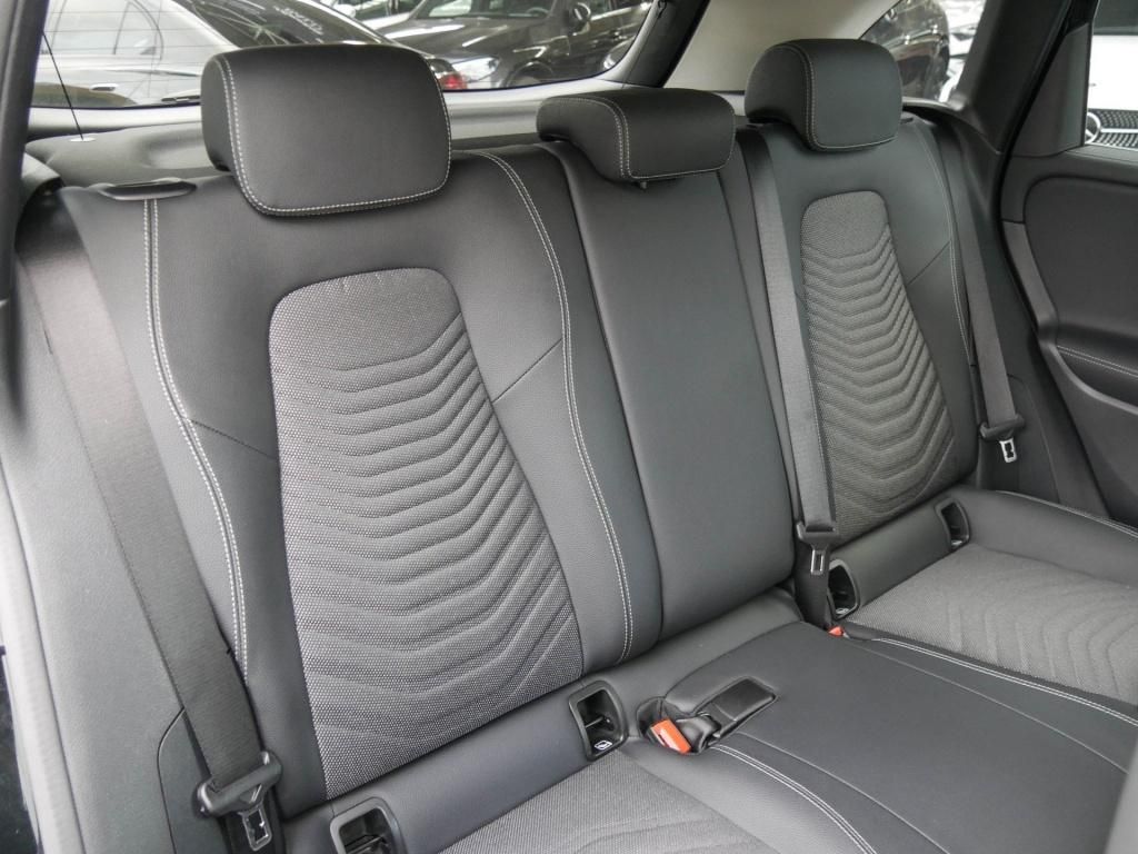 Mercedes-Benz B 220 2024