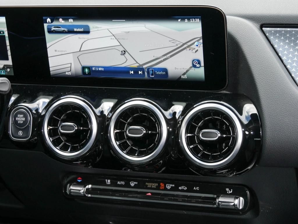 Mercedes-Benz B 220 2024