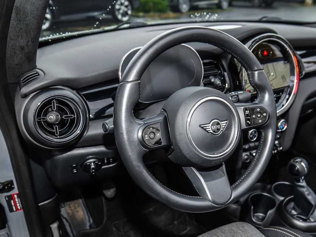 MINI One Cabrio 2022