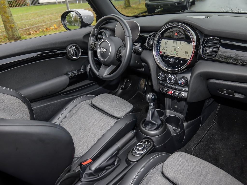 MINI One Cabrio 2022