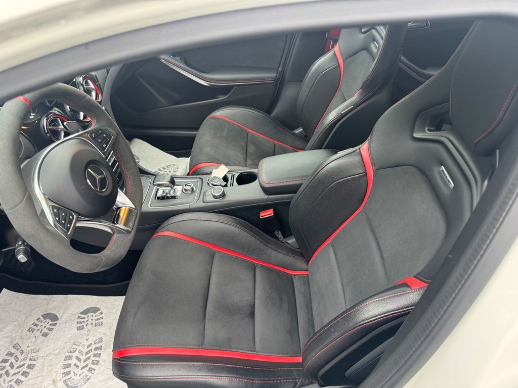 Mercedes-Benz GLA 45 AMG 2017