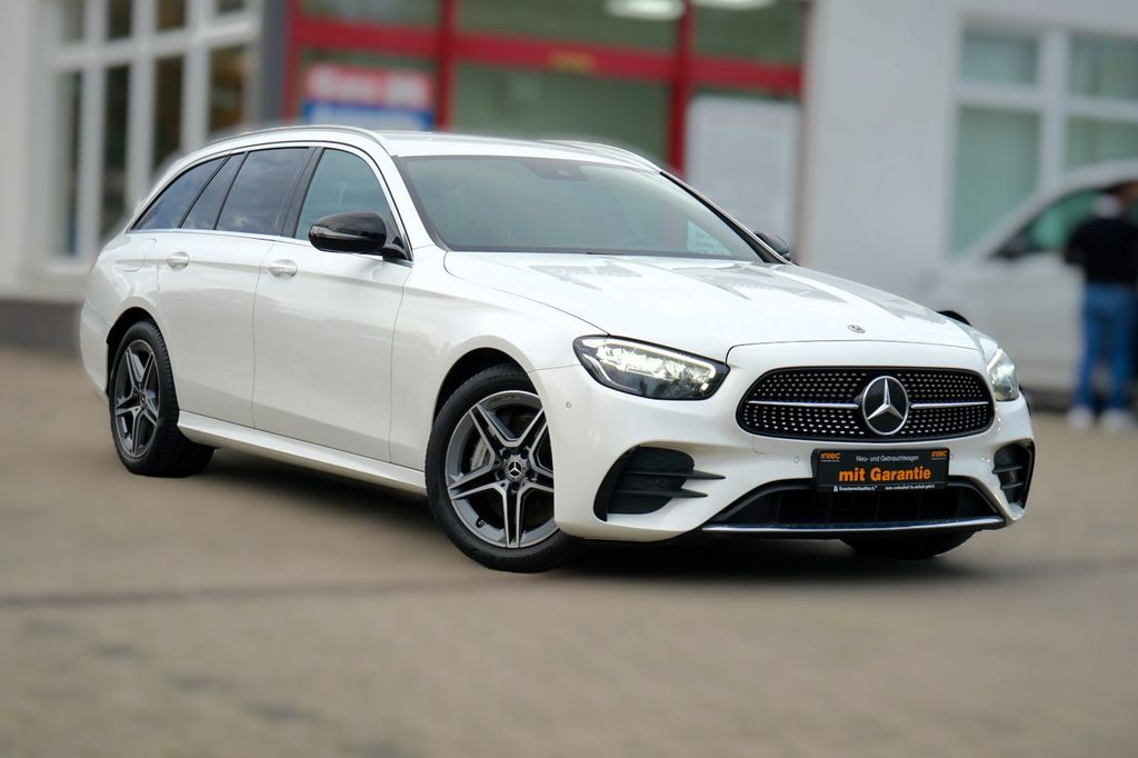 Mercedes-Benz E 300 2022